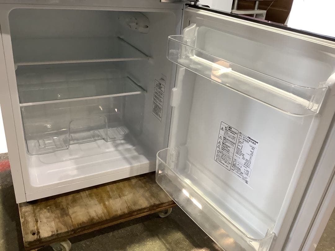 【一人暮らし用】ハイセンス 2ドア冷蔵庫 HR-B95A 93L 2019年製