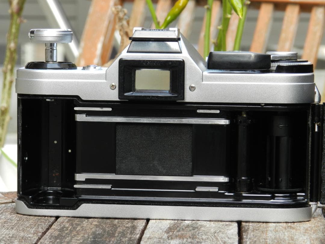 akbabbabb8　Canon AE-1 FD 50 1.4 カメラ