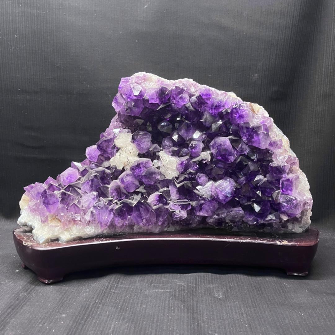 ▽後右1054 アメジスト 原石 重さ11.4kg 縦30cm 横43cm