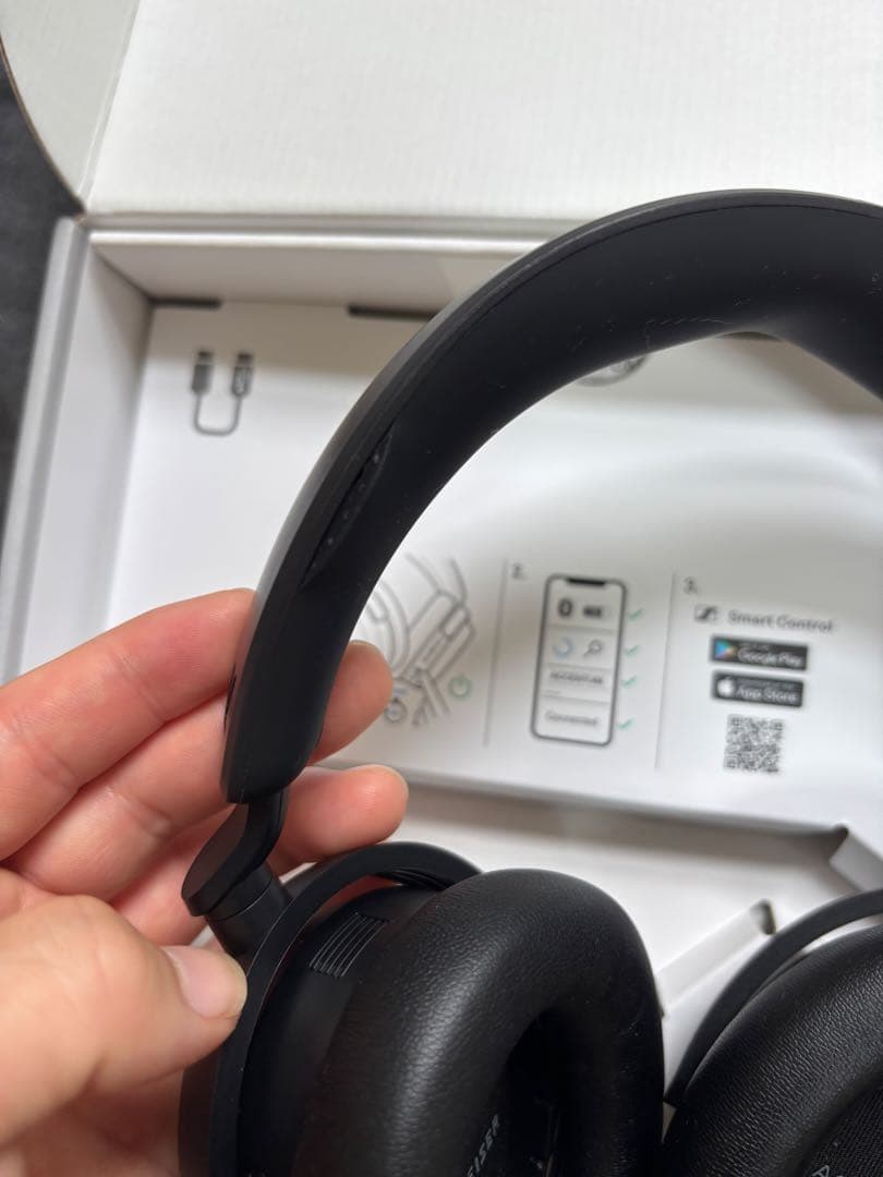 Sennheiser Accentum ワイヤレスヘッドホン
