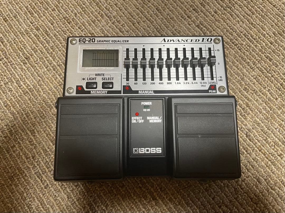 BOSS EQ-20 グラフィックイコライザー