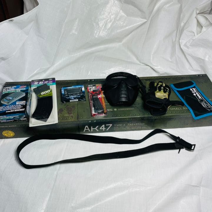 次世代　AK-47  サバイバルゲームフルセット付き！