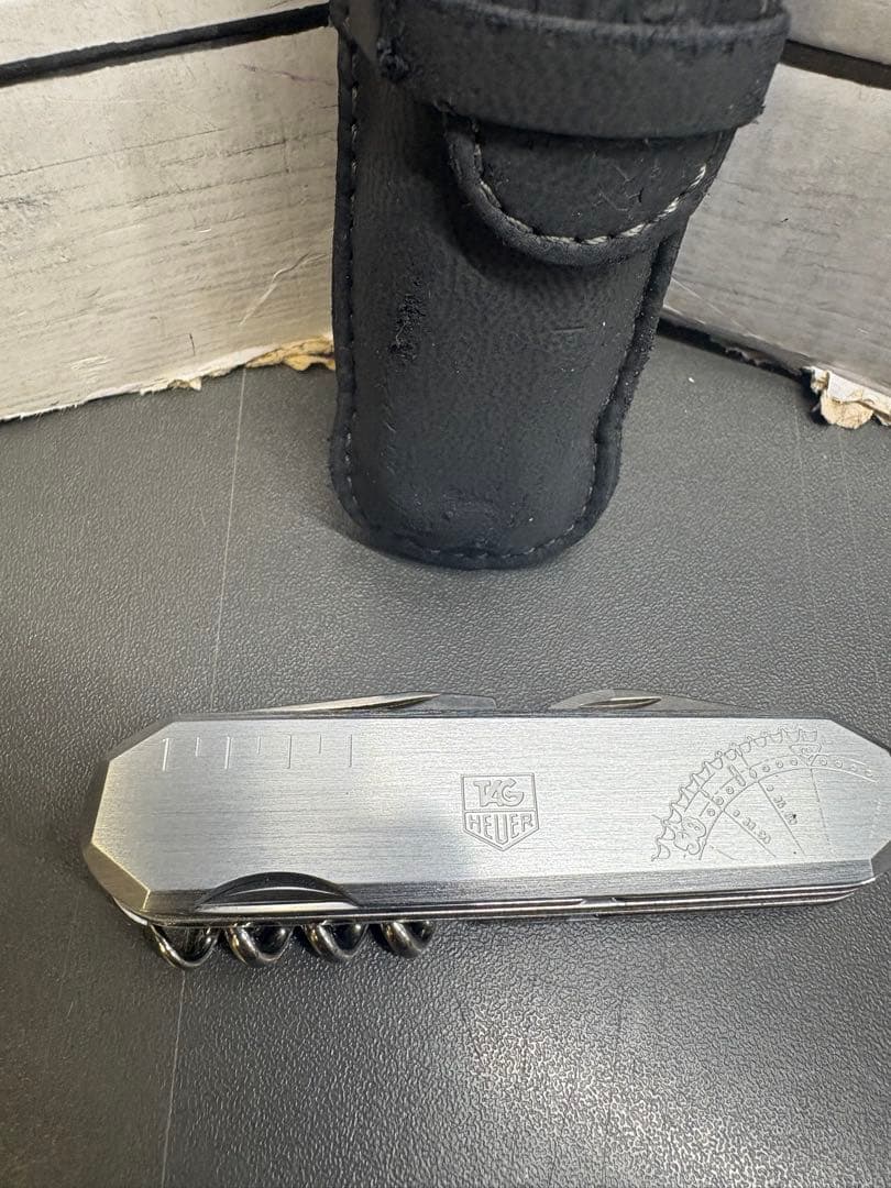 タグホイヤー　マルチツール