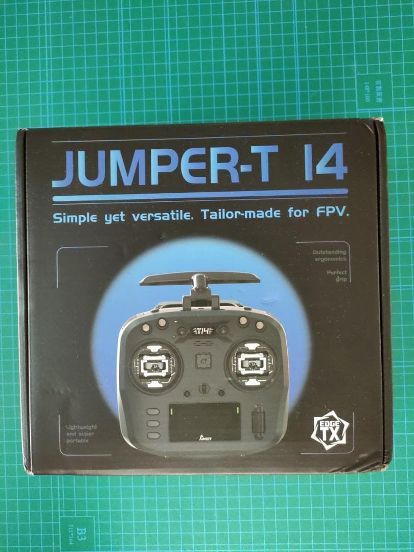 Jumper T14 送信機 ELRS と RadioMaster 受信機付属