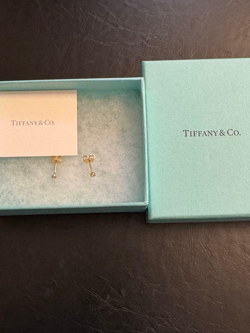 Tiffany & Co. 18 YG ダイヤモンド ピアス 三連休限定