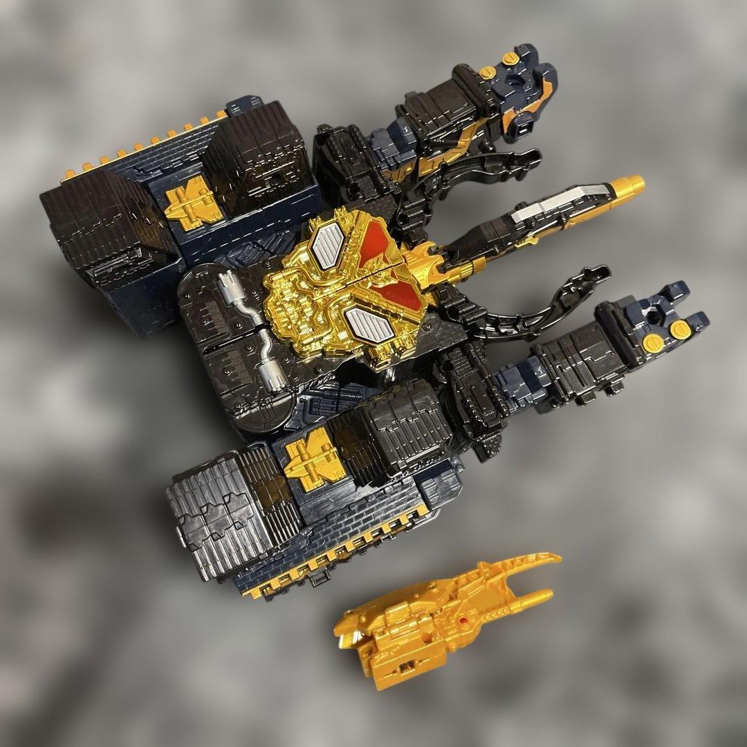 DXキングコーカサスカブト ガーディアンウエポンヘラクレスアックスセット