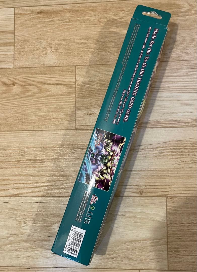 新品未開封 海外限定 合体魔神ゲートガーディアン プレイマット 遊戯王