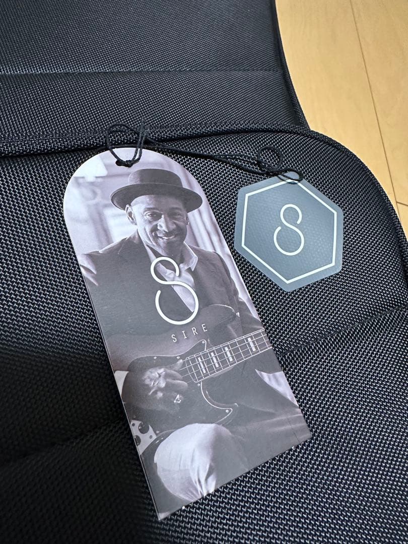 Sire Z7 エレキベース ピンク Bass