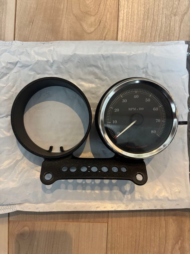 【Harley-Davidson】純正タコメータースポーツスター