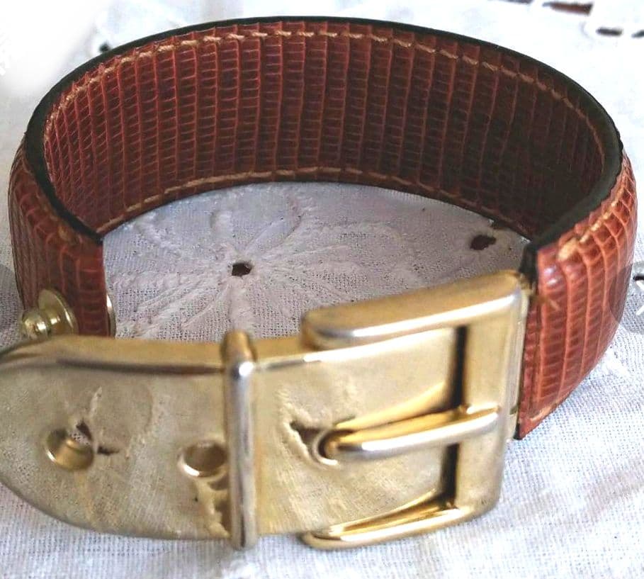 ☆グッチ☆茶型押しバングル