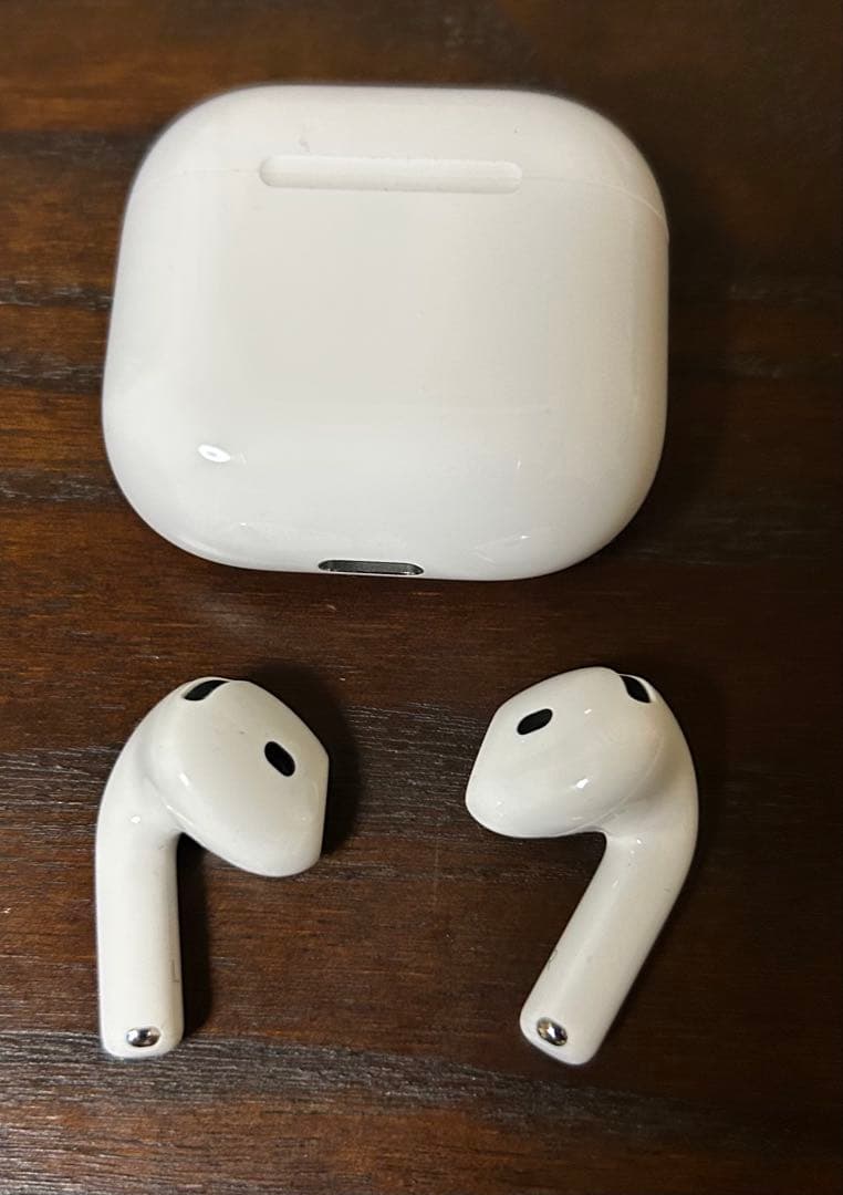 Apple AirPods 4本体 ノイキャン無し
