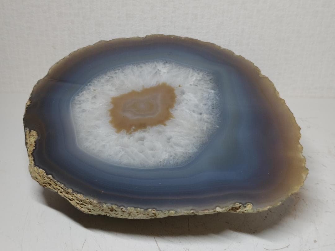 瑪瑙 3.6kg メノウ 原石 鑑賞石 自然石 誕生石 水石 鉱物 宝石 置石