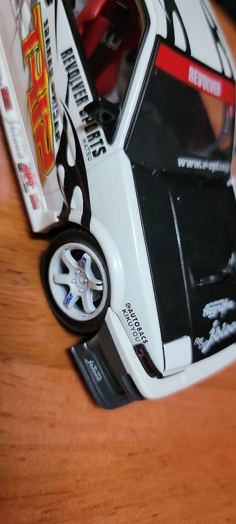 ホットワークス　1/24　D1GP SIFT AE86 トレノ　2002植尾勝浩