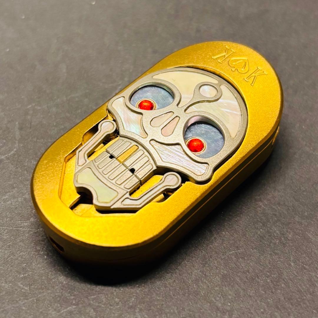 SAS 髑髏EDC 蛍光発光　フィジェットトイ　フィジェット　ハンドスピナー