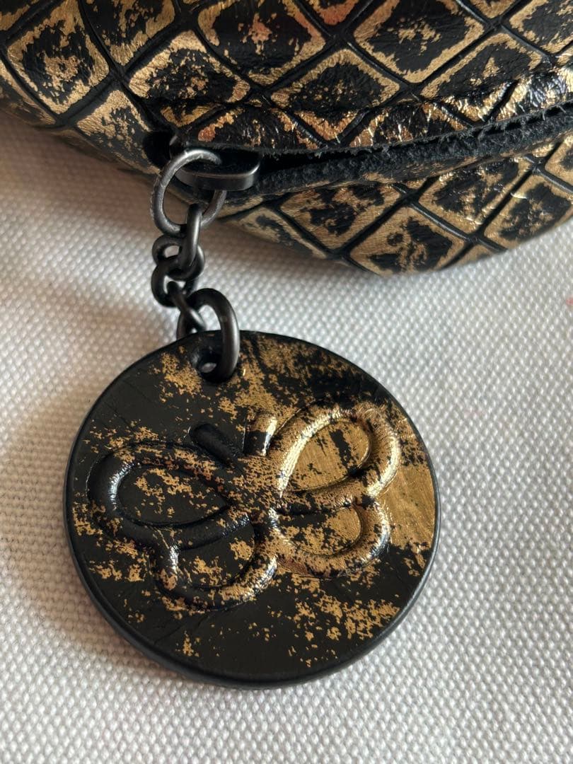 ボッテガヴェネタ ミニチェーンショルダーバッグ バタフライチャーム