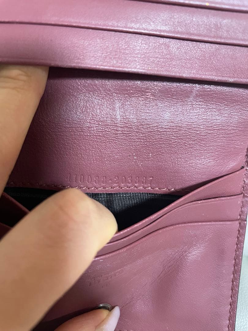 Gucci フラワープリント 二つ折り財布　即購入ok