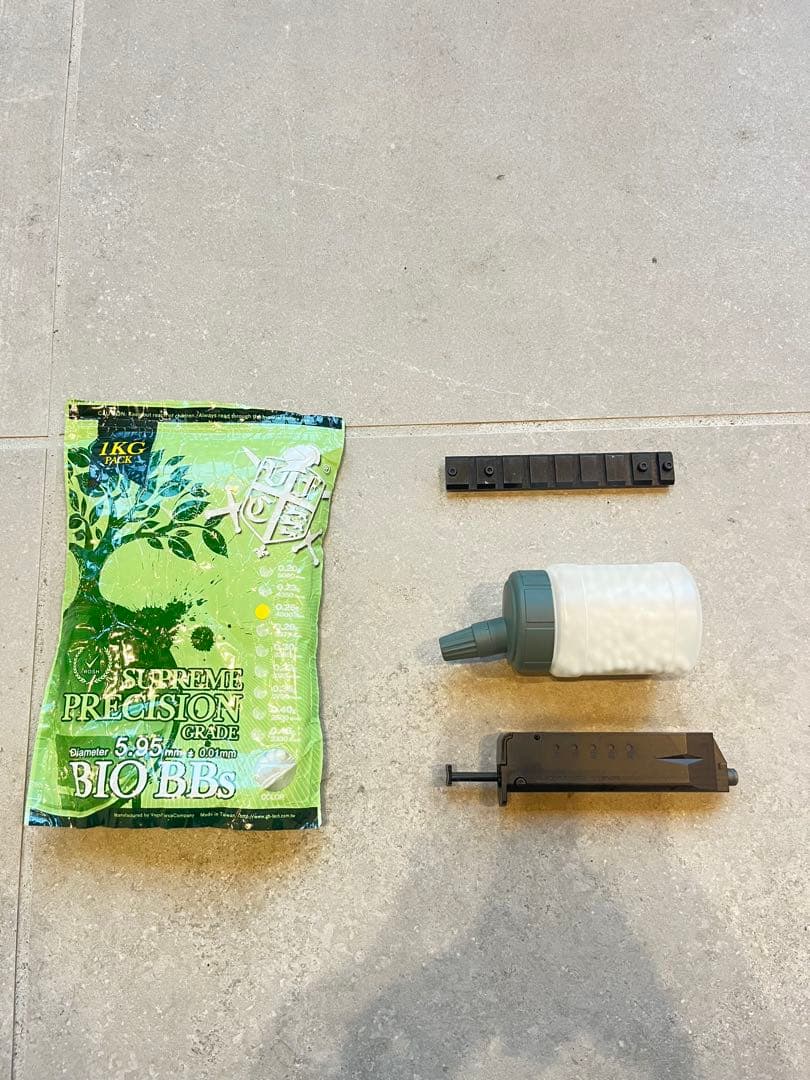 東京マルイＶＳＲ-10リアルショック　スターターセット