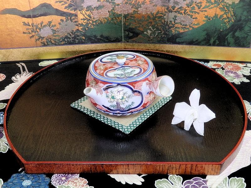 九谷　大聖寺伊万里　金襴手　窓絵　松竹梅の図　急須　F335AS-fbun