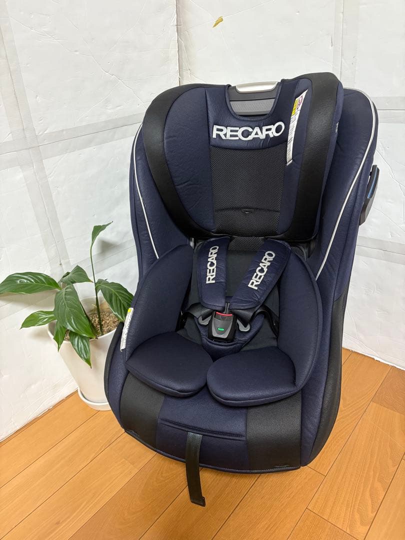 【美品】レカロ RECARO Start 07 チャイルドシート　ジュニアシート