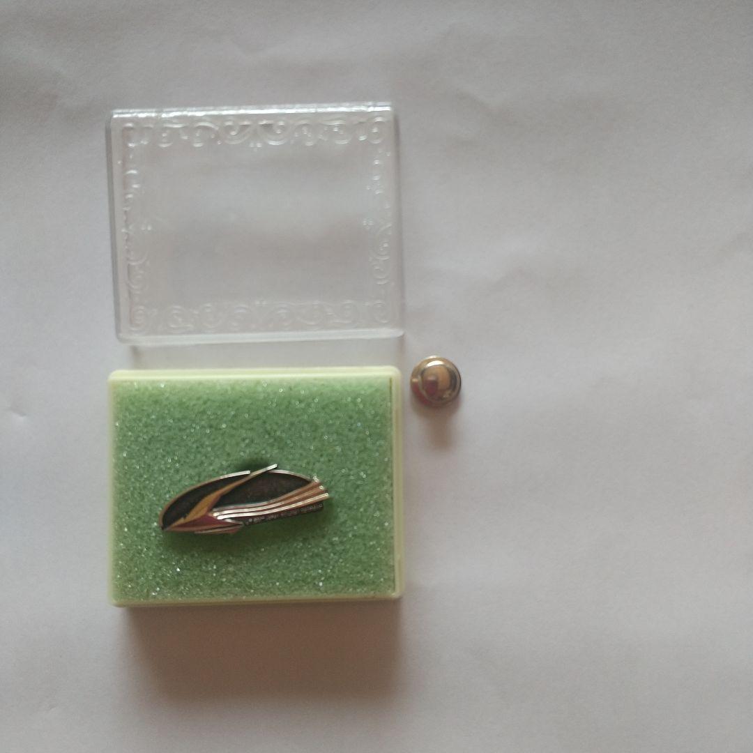 E5系はやぶさピンバッジ