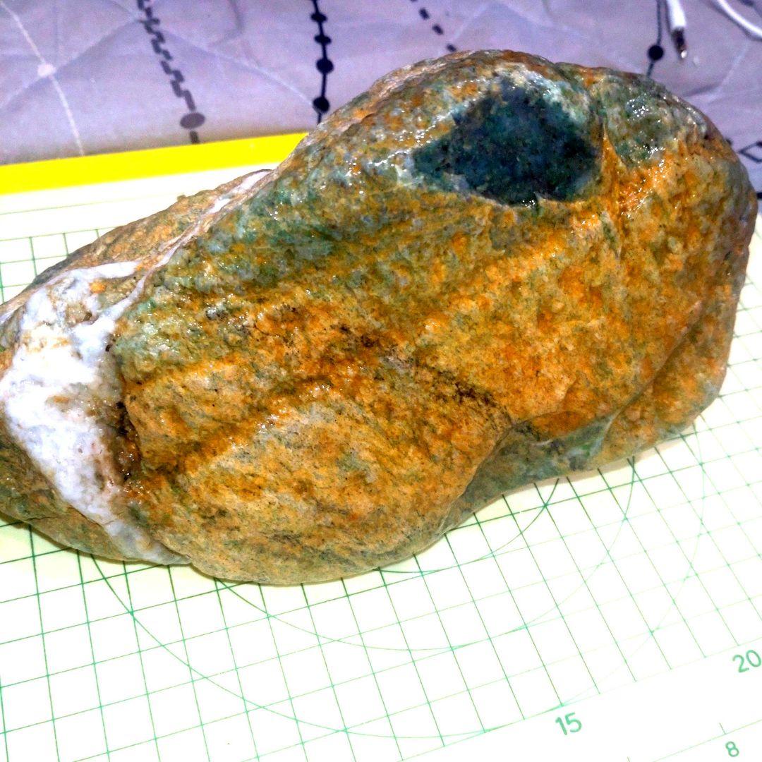 糸魚川産?ラベンダー翡翠