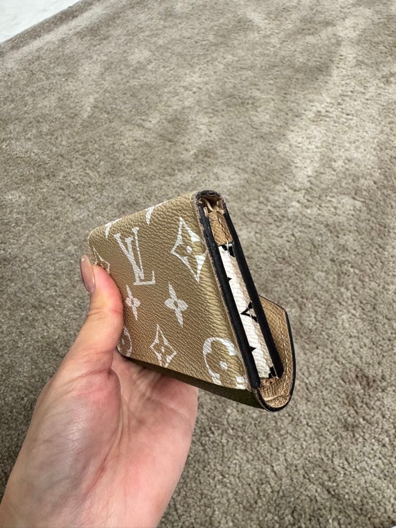 ルイヴィトン　三つ折り財布