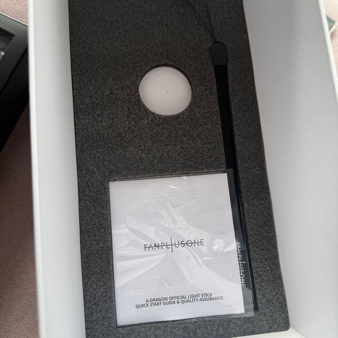 G-DRAGON 公式 ペンライト＋キーリング セット 点灯確認済