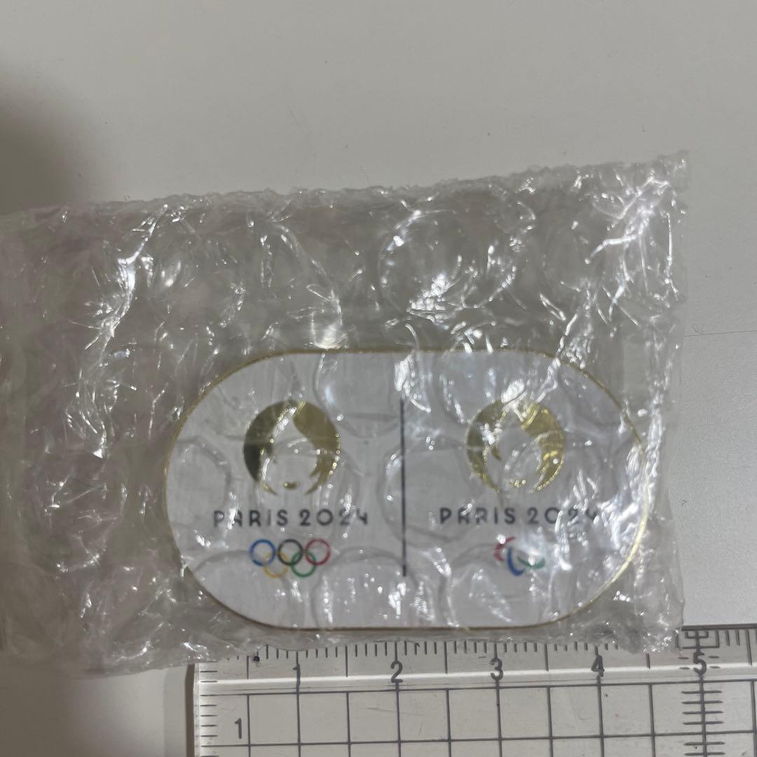 非売品 2024パリオリンピック ピンバッジ