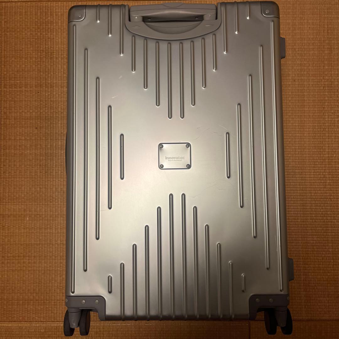 イノベーター アルミ スーツケース 70l