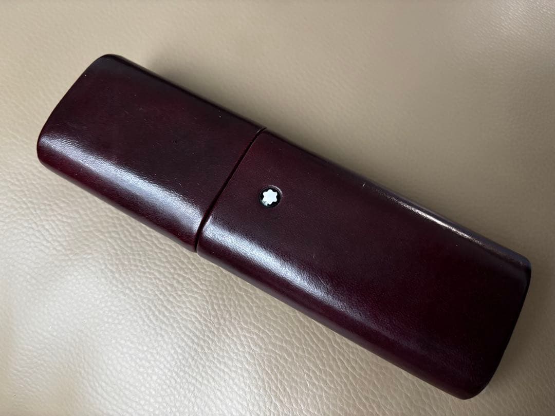 Montblanc モンブラン　イタリアフローレンス製ボルドーカラーペンポーチ