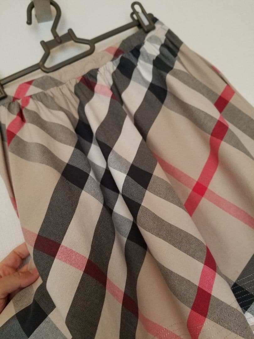 バーバリーロンドンキッズスカート ベージュ メガチェック フレア美品