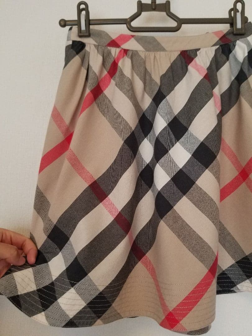 バーバリーロンドンキッズスカート ベージュ メガチェック フレア美品