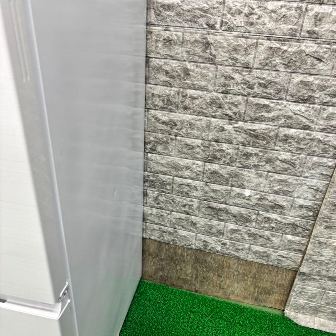 413 冷蔵庫　SHARP　小型　一人暮らし　200L弱　洗濯機も有　格安