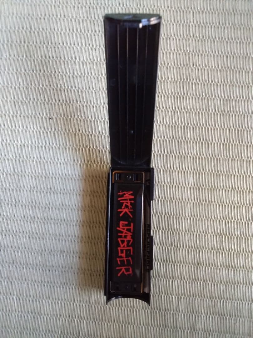 ローリング・ストーンズのミックジャガーのハーモニカ