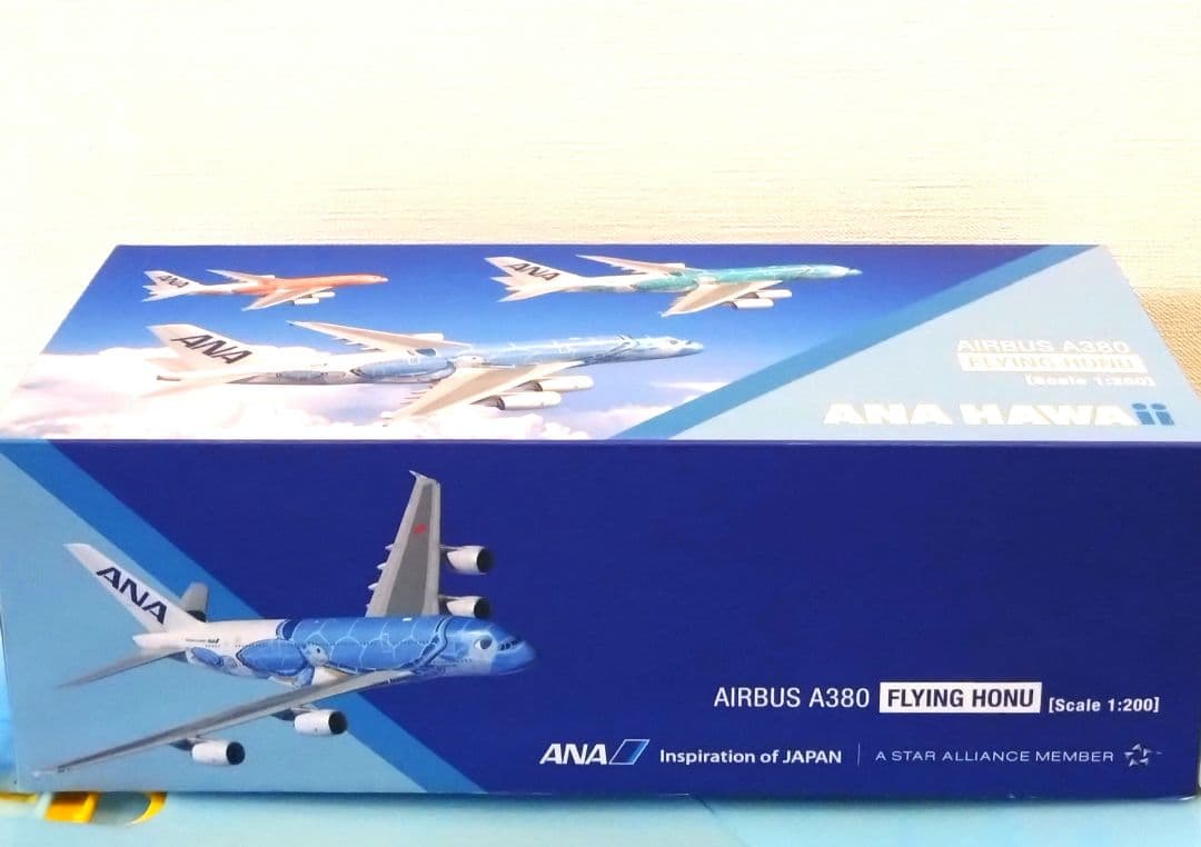 ANA AIRBUS A380 FLYING HONU 飛行機模型