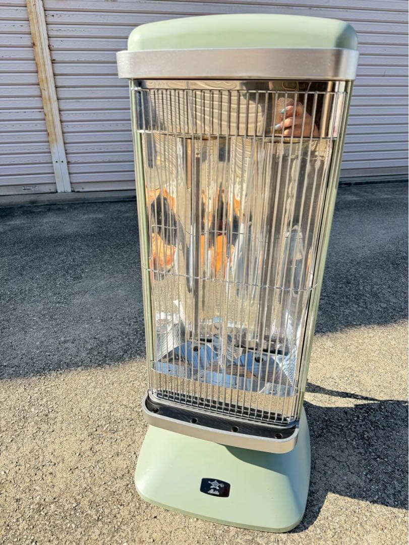 20年製 アラジン 遠赤外線グラファイトヒーター CAH-2G10C