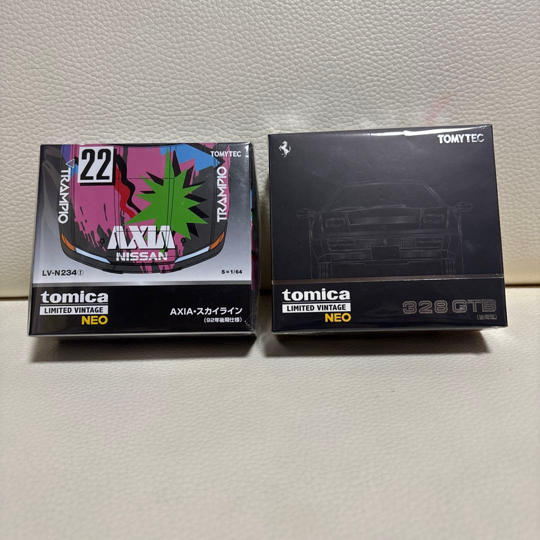 トミカ AXIAスカイライン & 328 GTB セット