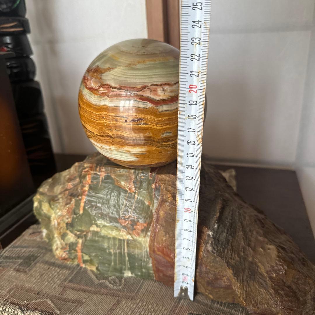 幸運の球　石　置物