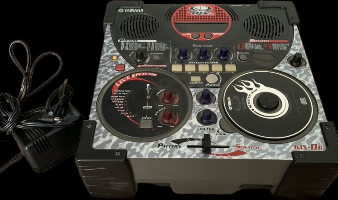 最終値下げ☆動作確認済みYAMAHA DJX-IIB シーケンサー リズムマシン