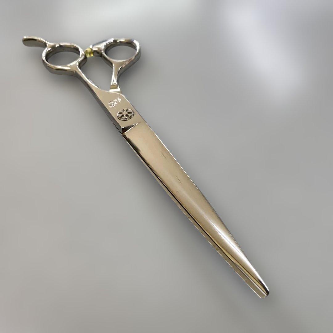 ７インチカットシザー　パワーあるハサミ　安定感抜群！