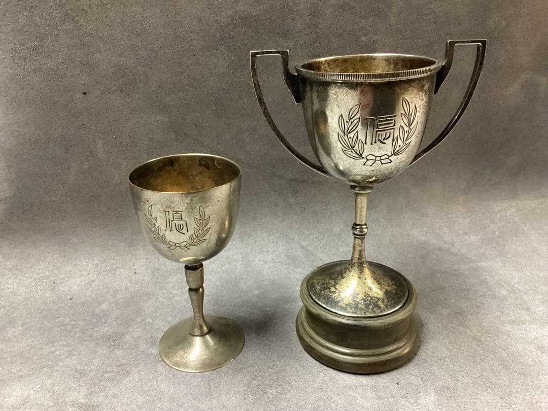 レトロ　カップ&航空整備学校徽章