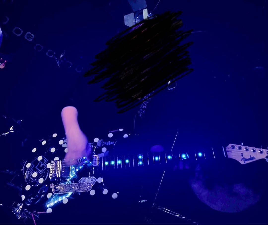 LEDネック！ブラックストラトキャスター！LIVE激目立ち！一点物