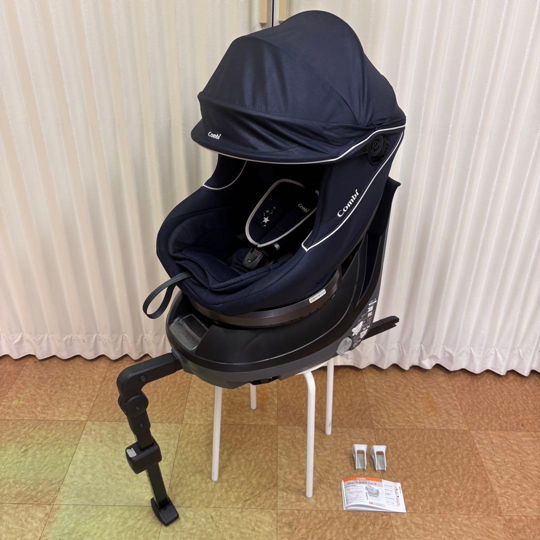 クリーニング済　☆綺麗☆　コンビ　新生児OK　クルムーヴ　ISOFIX　紺　完品