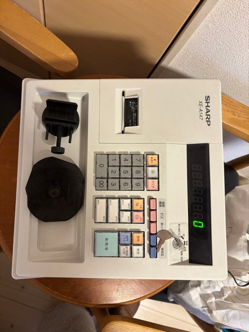 xe-a147レジ台、シャープ、おまけレシート用紙10本