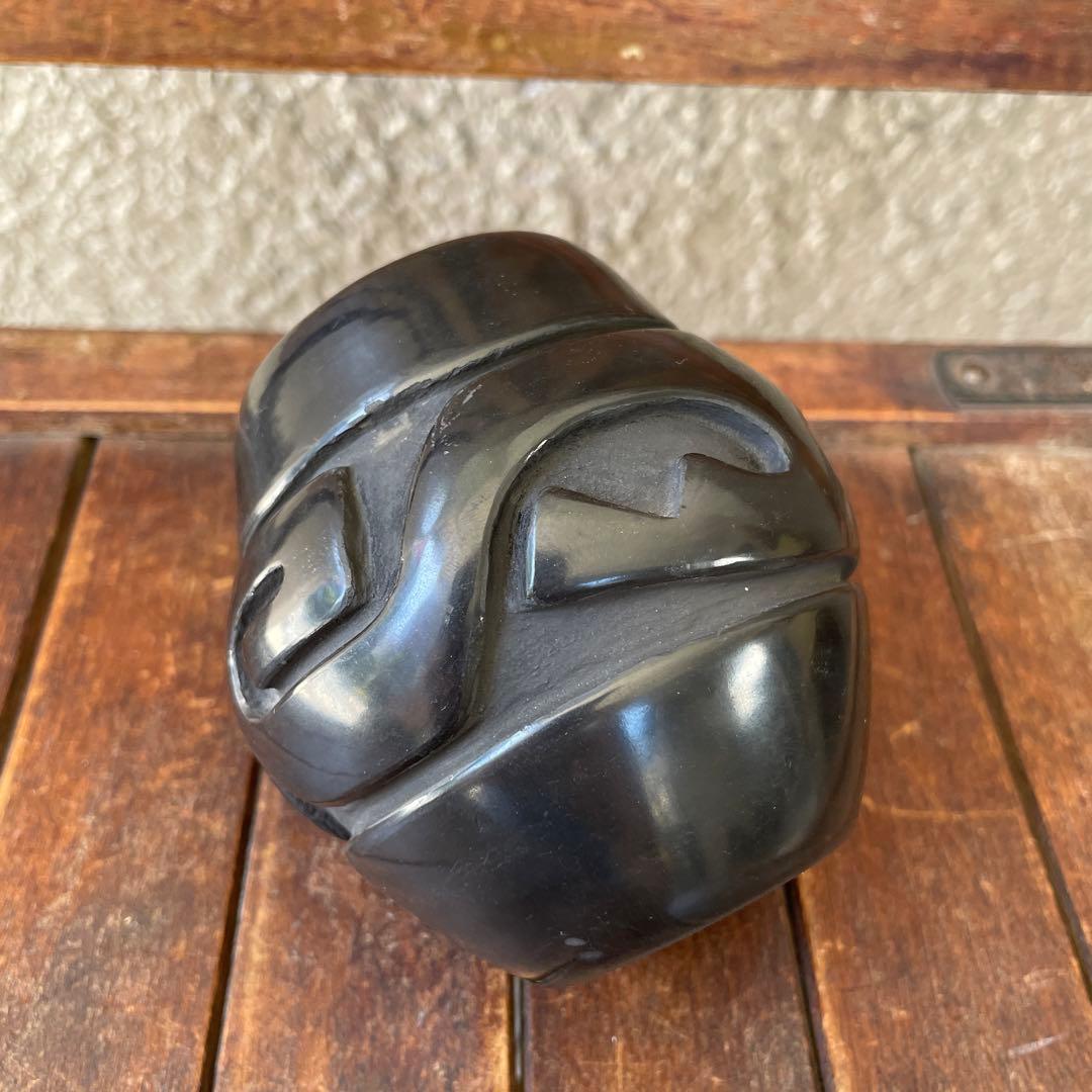 希少品！ネイティブ　サンタクララ黒壷　プエブロアメリカアンティーク　インディアン
