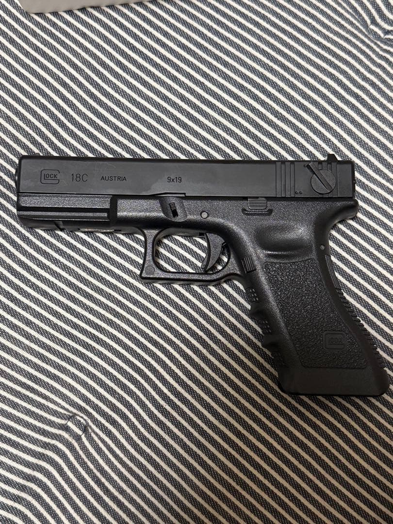 東京マルイ GLOCK 18C ガスブロ　エアガン
