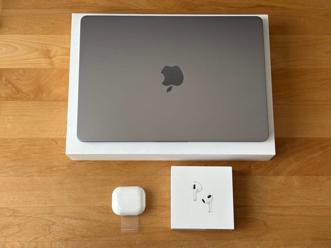 Apple M2 MacBook Air 512G＋AirPods 3セット