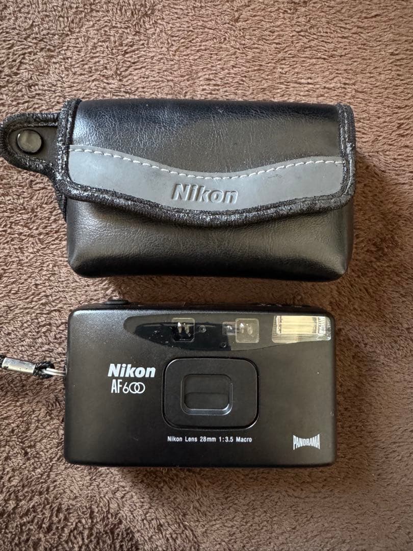 Nikon AF600 コンパクトフィルムカメラ　ニコンミニ