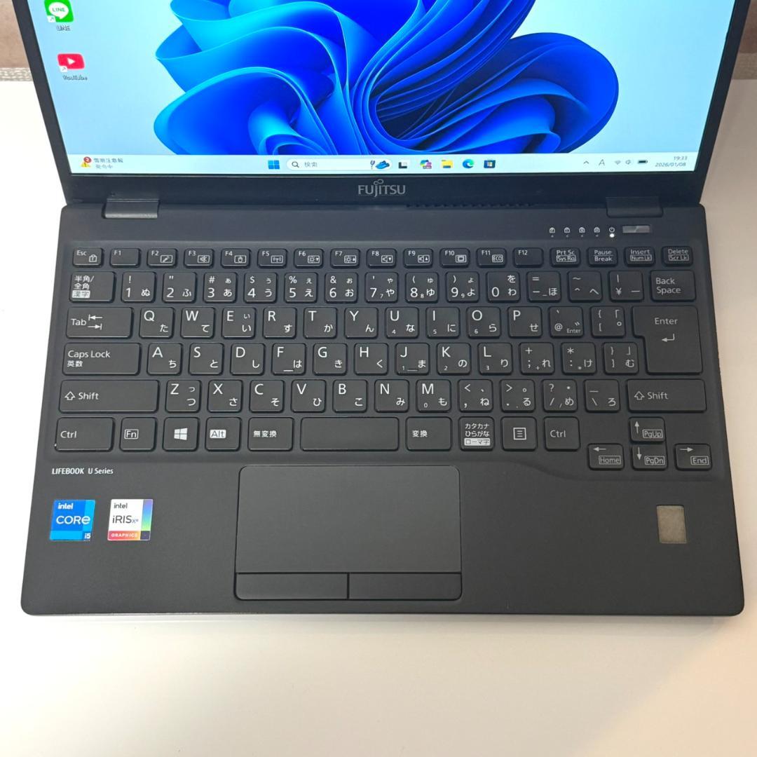 ★超軽量708g★ 2021年製 第11世代Corei5 美品 富士通 G92