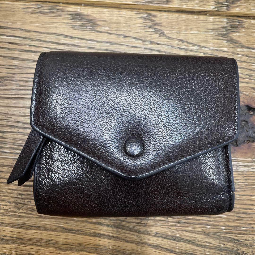 メゾンマルジェラ　三つ折り財布